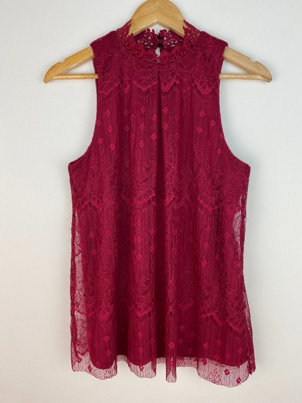 A. Byer Burgundy Lace Mock Neck Sleeveless Top